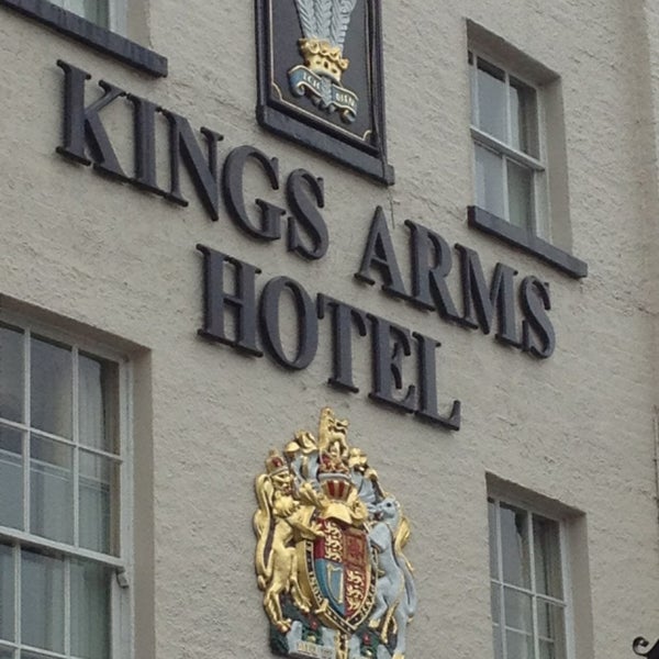 Kings Arms Hotel Hampton 3 tips