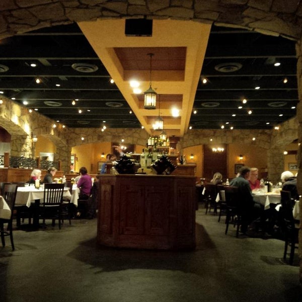 Romano's Macaroni Grill - Italian Restaurant in Elk Grove