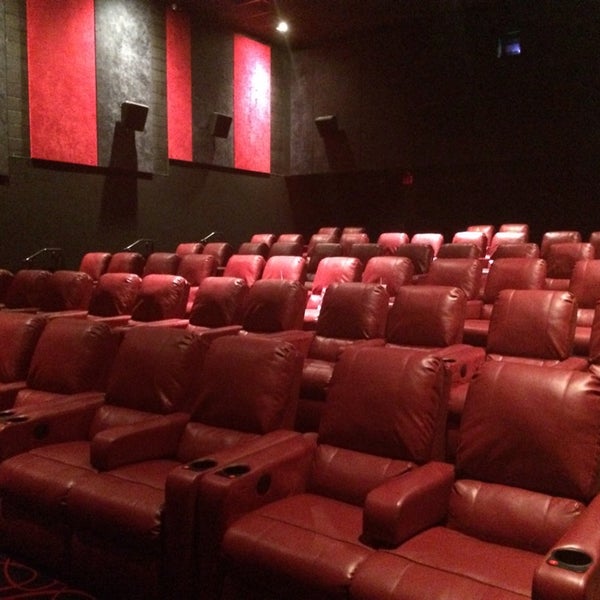 amc maple ridge 8 reviews