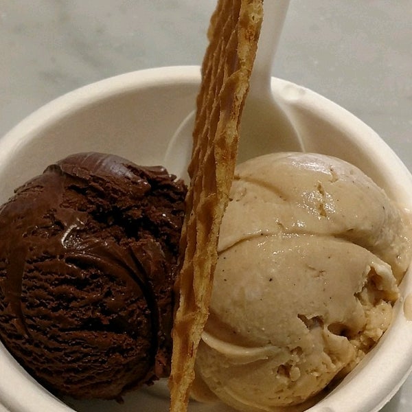 Jeni's Splendid Ice Creams Ice Cream Shop in Wicker Park