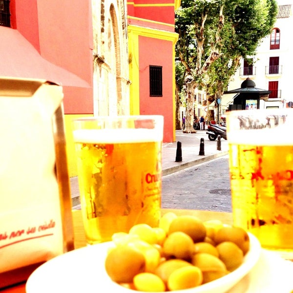 Where's Good? Holiday and vacation recommendations for Seville, Spain. What's good to see, when's good to go and how's best to get there.