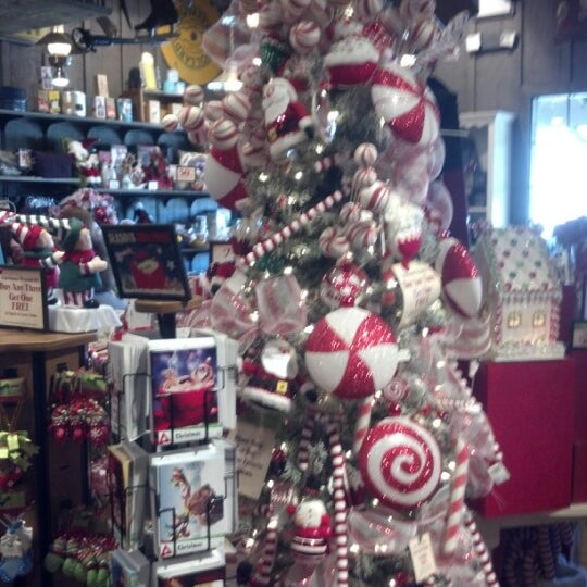 photo taken at cracker barrel old country store by mark y on 1122 - Cracker Barrel Store Christmas Decorations photo taken at cracker barrel old country store by mark y on 1122 - Cracker Barrel Store Christmas Decorations