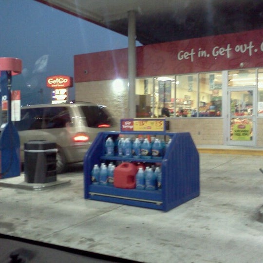 closest getgo gas station to me