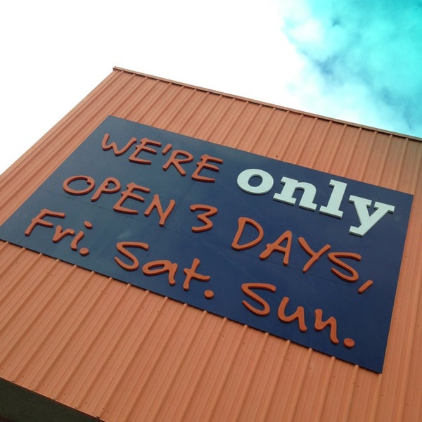 Weekends Only Furniture Outlet St Louis, MO