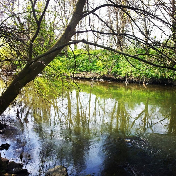 Hackney Marshes - Hackney - Homerton Rd.