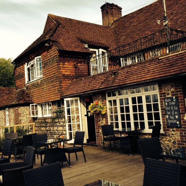 Where's Good? Holiday and vacation recommendations for Arundel, United Kingdom. What's good to see, when's good to go and how's best to get there.