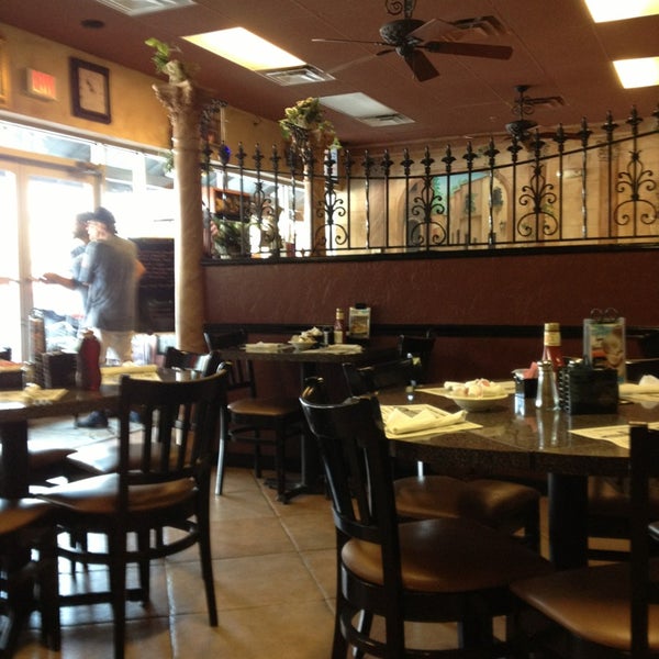 Christo's Restaurant Greek Restaurant