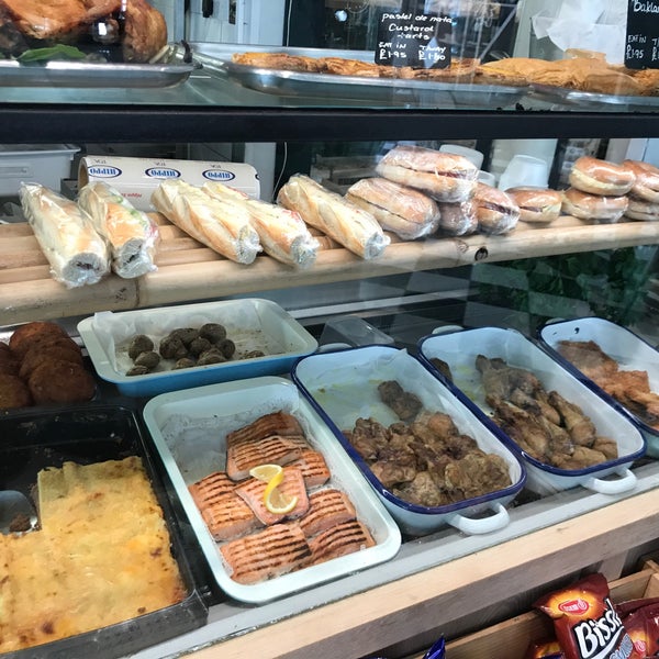 Roni's Bagel Shop in Camden Town