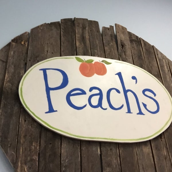 Peach's Restaurant Holmes Beach, FL