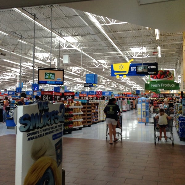 Walmart Supercenter Big Box Store in Spring