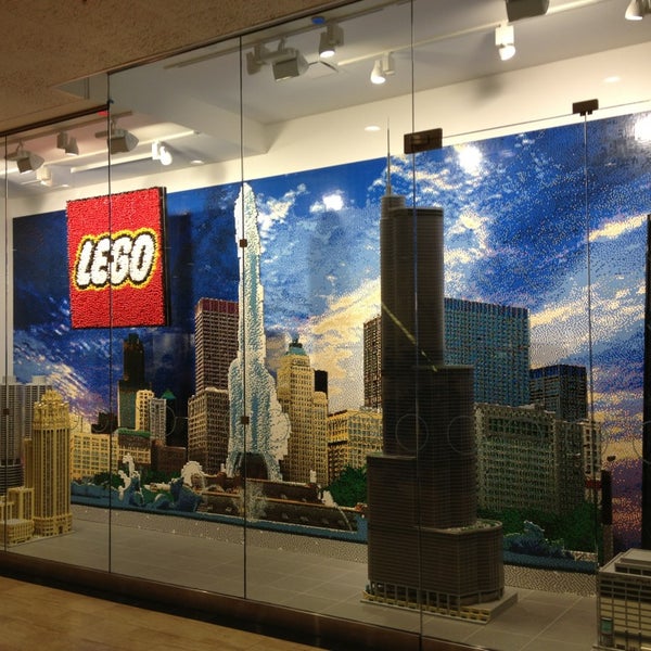 The LEGO Store - Streeterville - 35 tips