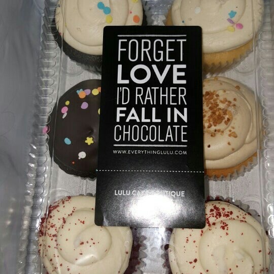 Lulu Custom Cake Boutique 40 Garth Rd