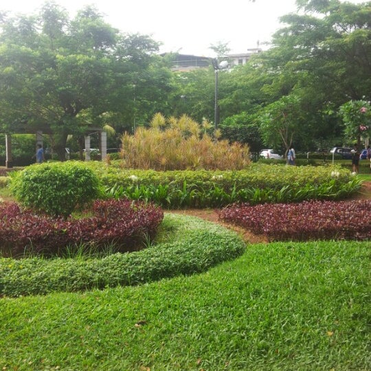 Taman Jogging Summarecon Kelapa Gading - Kelapa Gading 