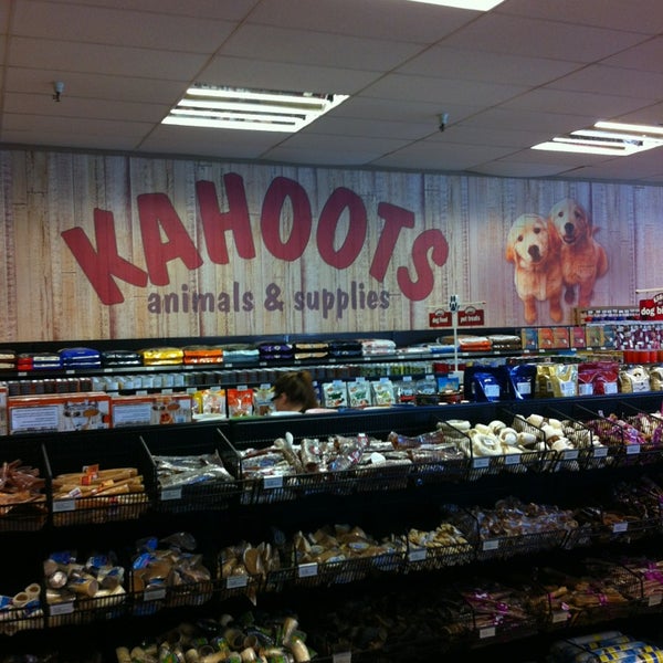 Kahoots Pet Store in San Diego