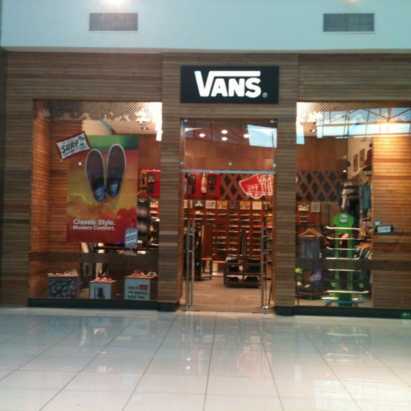 vans plaza oeste vans plaza oeste