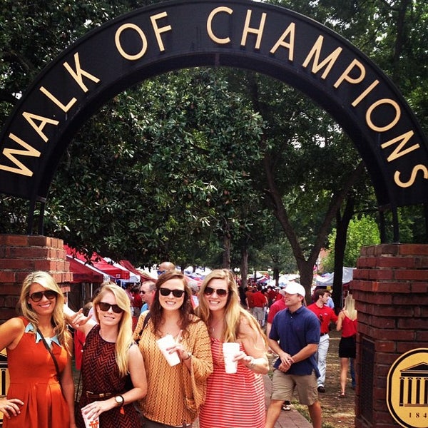 The Grove Oxford, MS