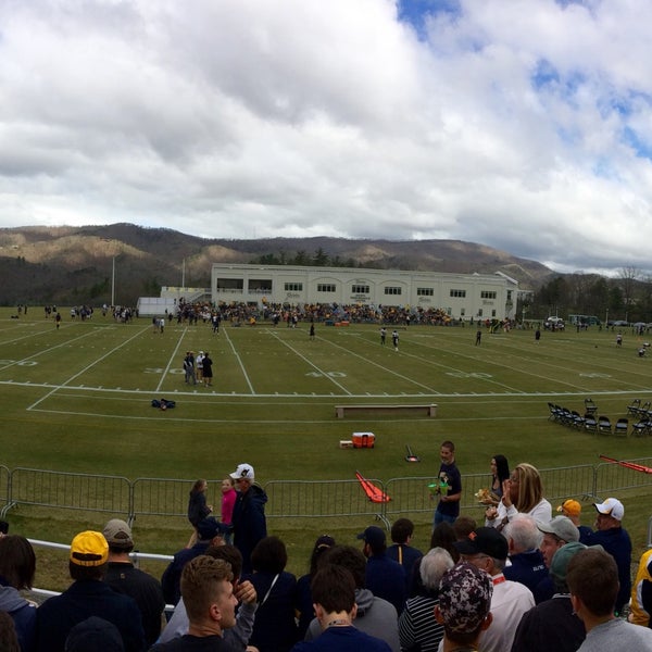 White Sulphur Springs, WV