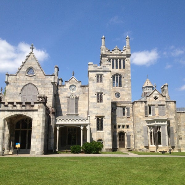 lyndhurst castle tours