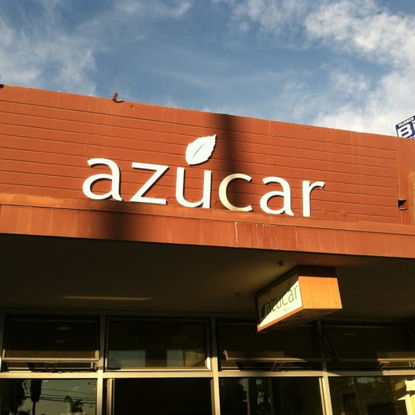 Azucar Bakery in Ocean Beach