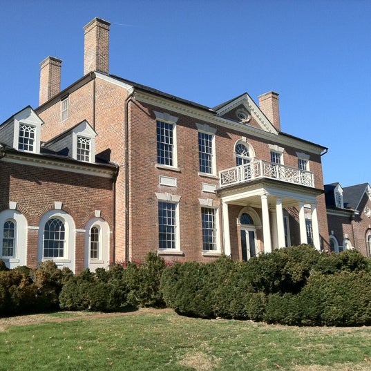 Woodlawn Plantation - 4 tips from 279 visitors