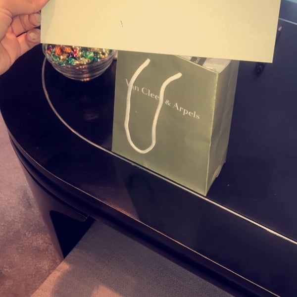 Van Cleef & Arpels West Los Angeles Los Angeles, CA