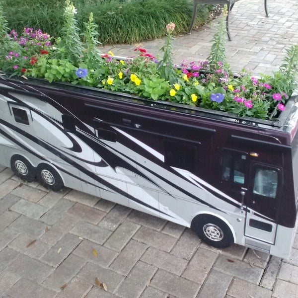 Lazy Days Rv RV Park in Seffner