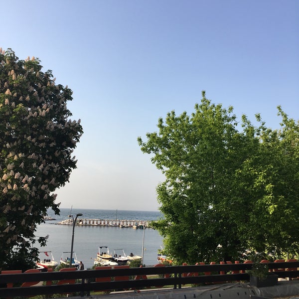 Brooklyn Cafe 33 tips