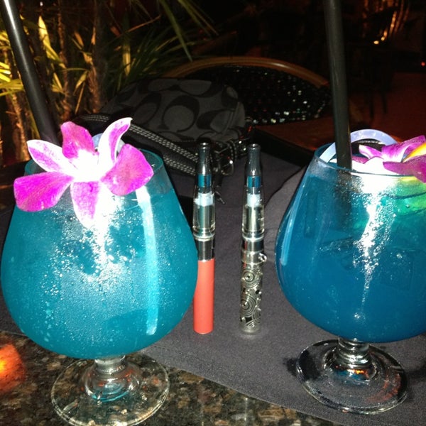 Blue Martini Cocktail Bar in Naples
