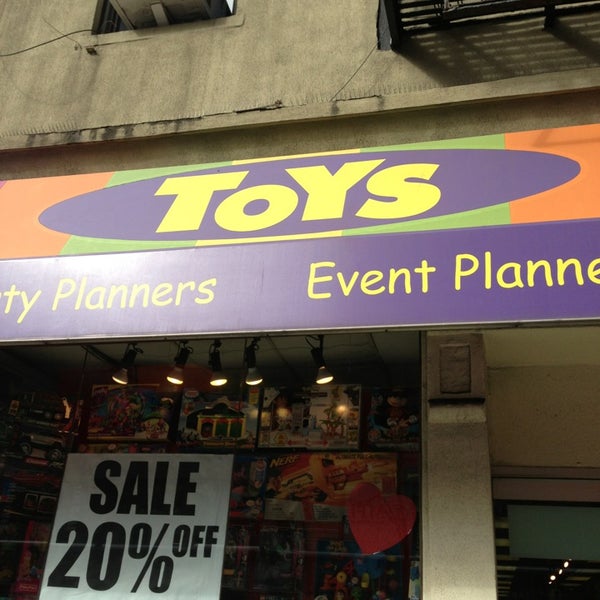 Mary Arnold Toys Upper East Side 2 tips from 174 visitors