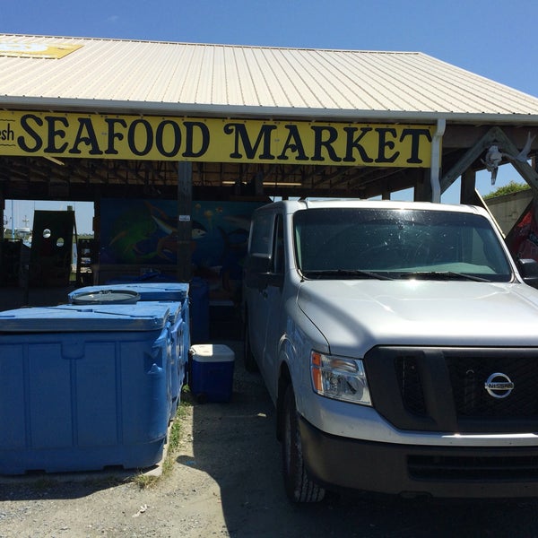 Surf City Crab Fresh Seafood Market Fish Market in Surf City