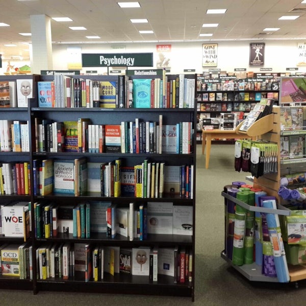 Barnes & Noble - Bolingbrook, IL