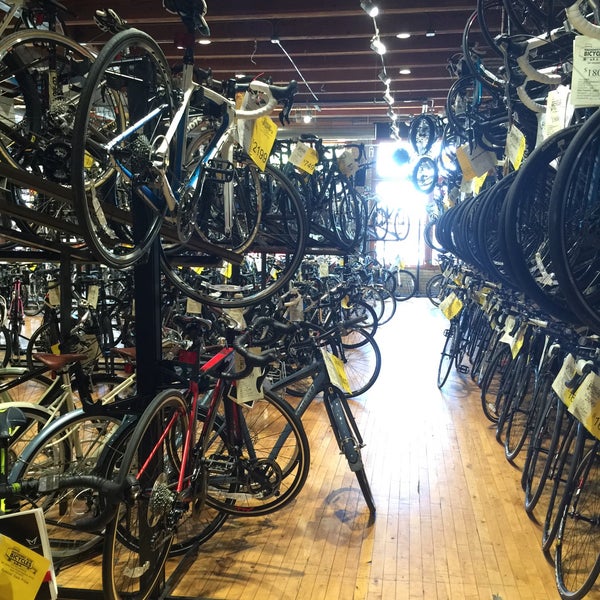 Machinery Row Bicycles - Marquette - 6 tips from 523 visitors