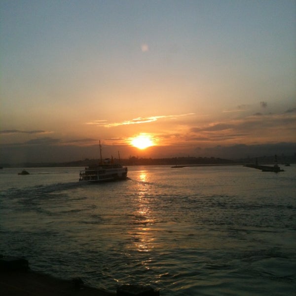 Deniz Yıldızı Cafe Caferağa Kadıköy Haydarpaşa Rıhtım Cd