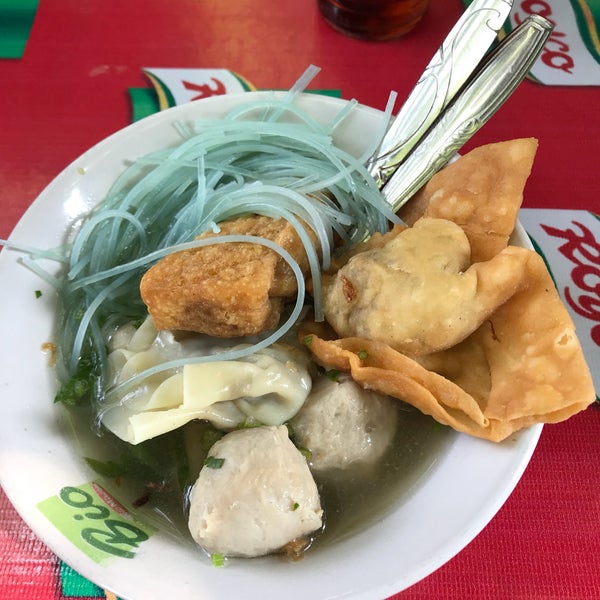 Hasil gambar untuk bakso mawar pasuruan