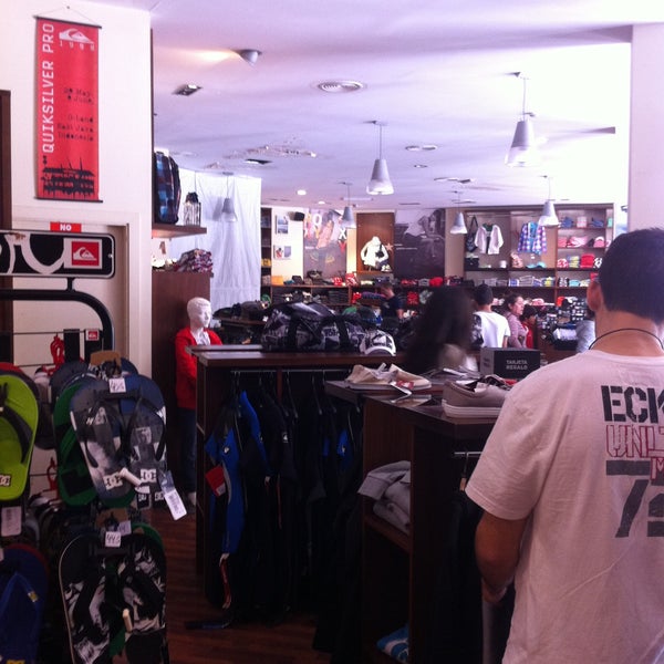  Quiksilver  Clothing Store