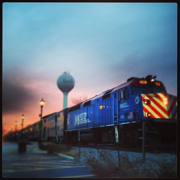 Metra - Roselle - Train Station