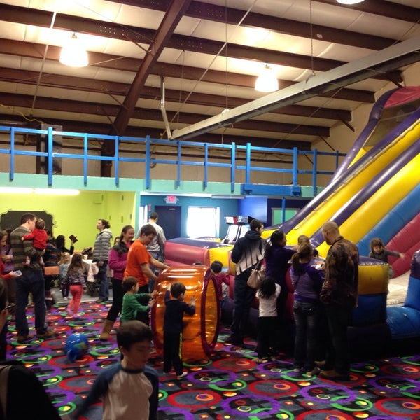 bounce houses indoor