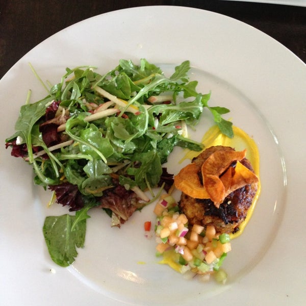 Blumen Garden Bistro 9 tips from 101 visitors