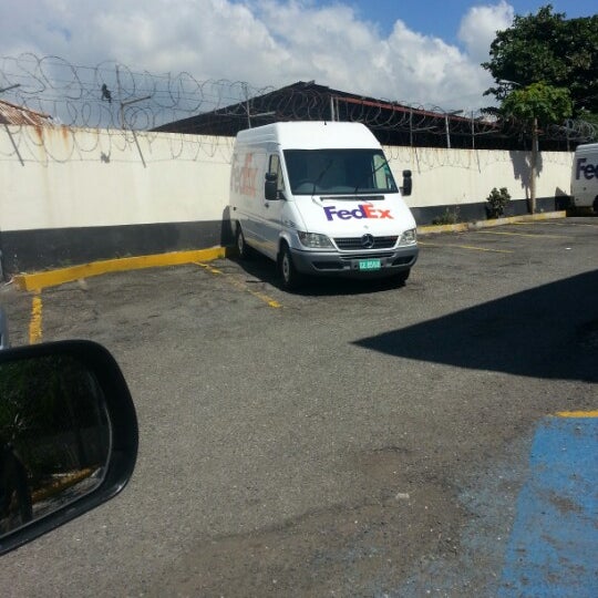 fedex express kingston st andrew parish