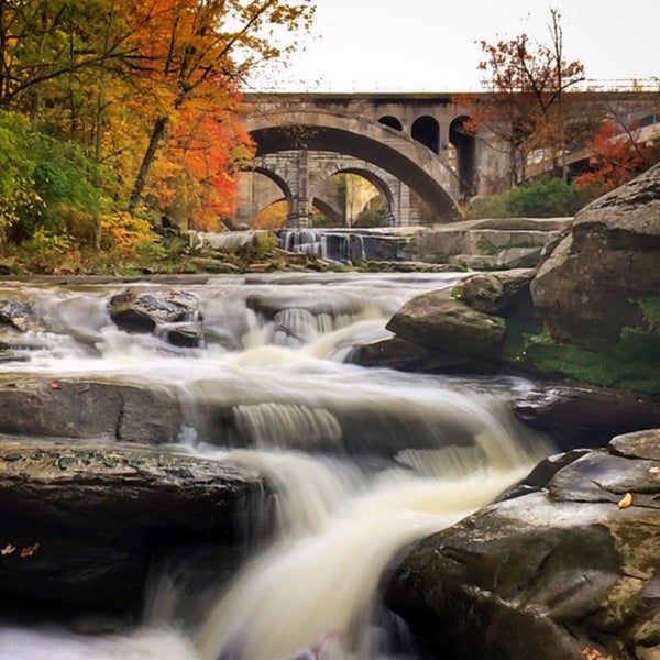 Berea Falls - River in Berea