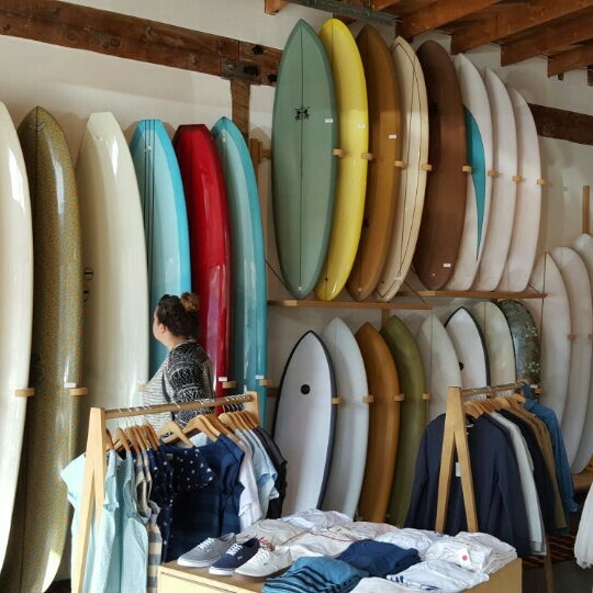 Mollusk Surf Shop - Silver Lake - 3511 W Sunset Blvd