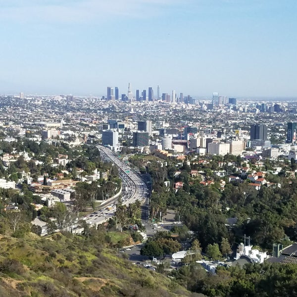 Mulholland Scenic Overview - Scenic Lookout in Los Angeles