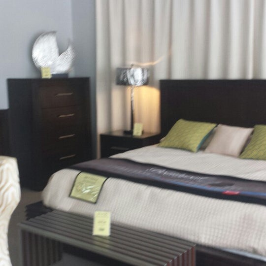 Fotos en Koper Furniture Tienda de muebles/artículos para el hogar