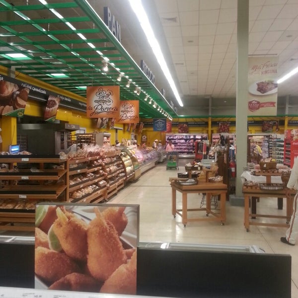 Fotos en Supermercado Nacional - Punta Cana - Punta Cana ...