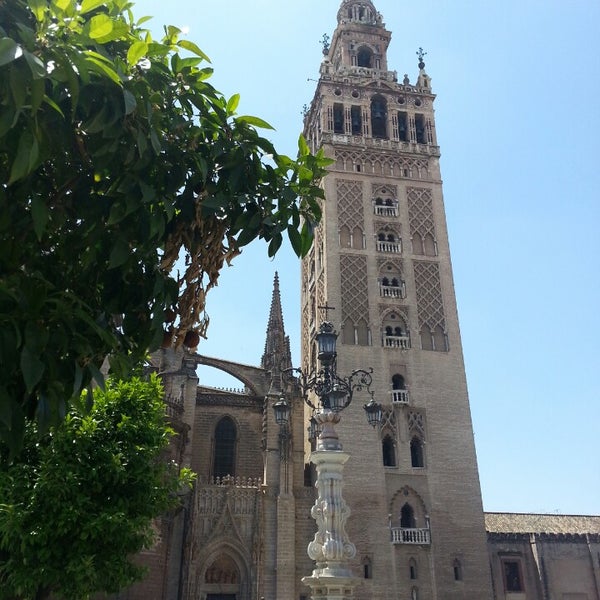 Where's Good? Holiday and vacation recommendations for Seville, Spain. What's good to see, when's good to go and how's best to get there.