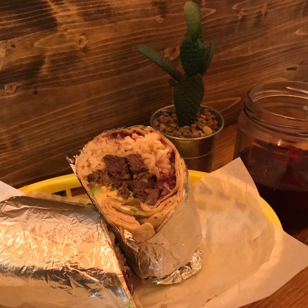 El Nopal Taqueria Taco Place in