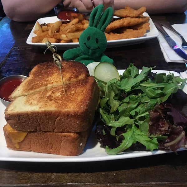 Bedford Falls Bar in Upper East Side