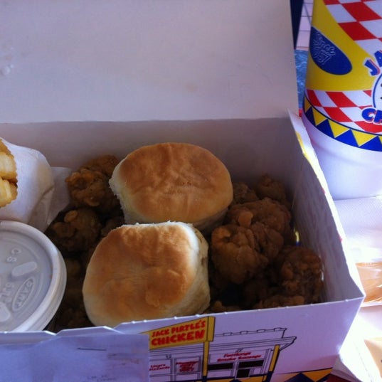 Jack Pirtle's Chicken American Restaurant in Balmoral