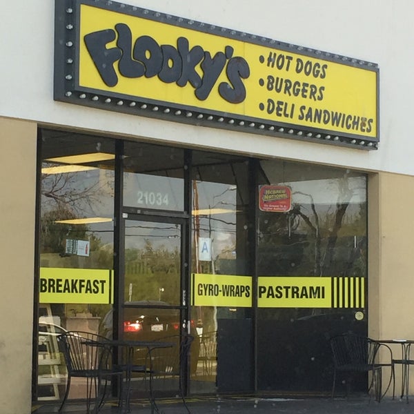 Flooky's Deli American Restaurant in Woodland Hills