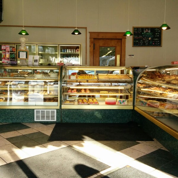 P. J. Murphy's Bakery Macalester Groveland 10 tips from 217 visitors
